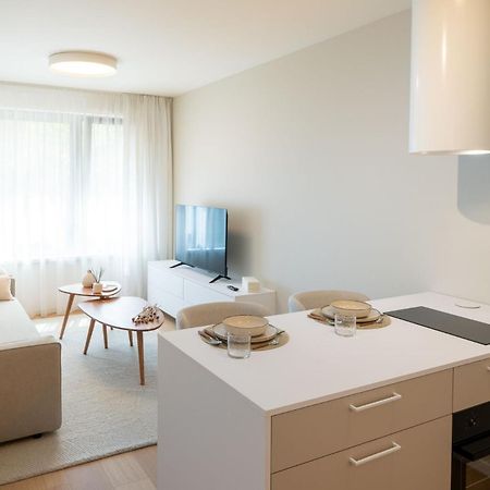 Aurora Apartments Bratislava Extérieur photo