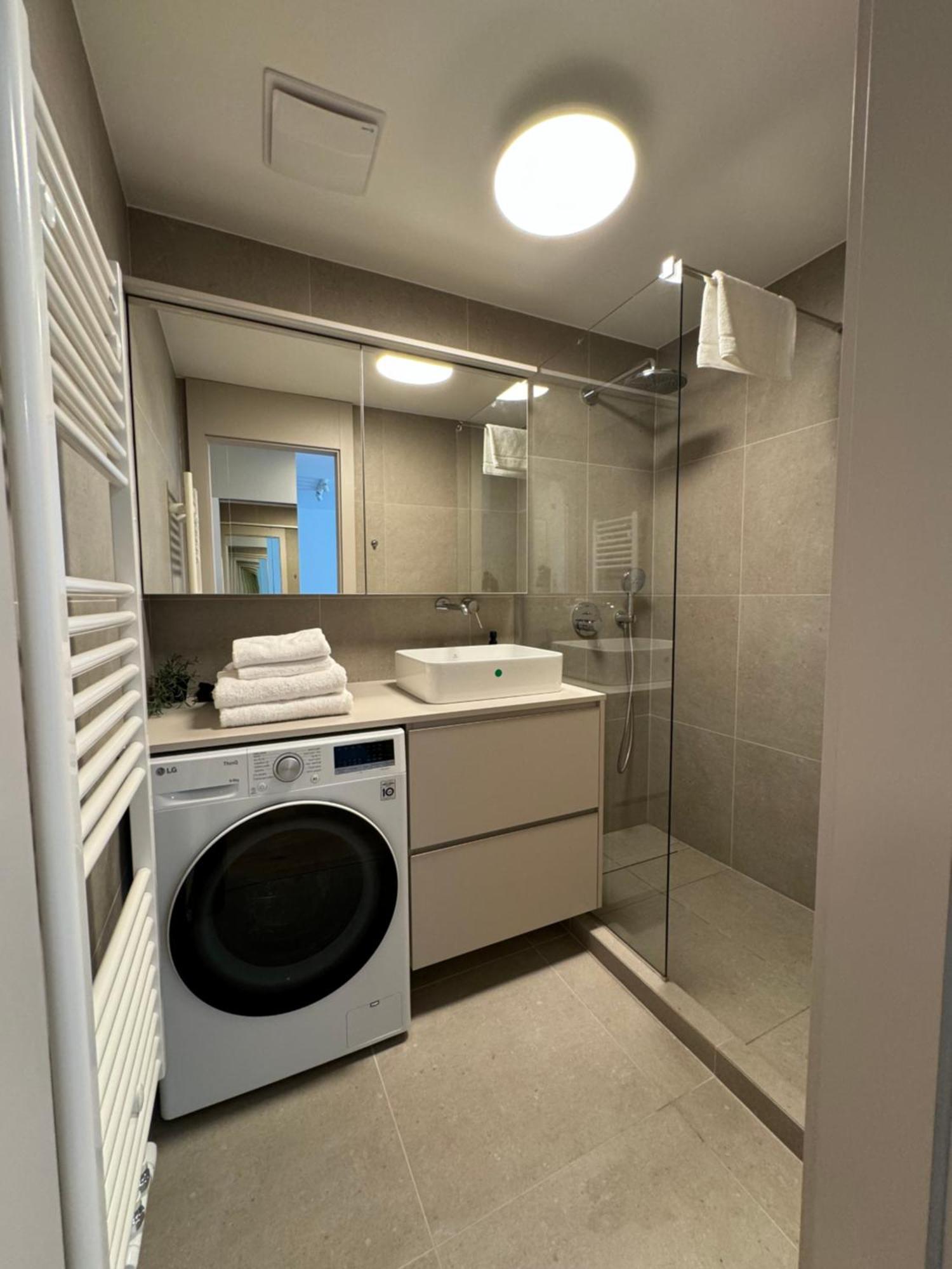 Aurora Apartments Bratislava Extérieur photo
