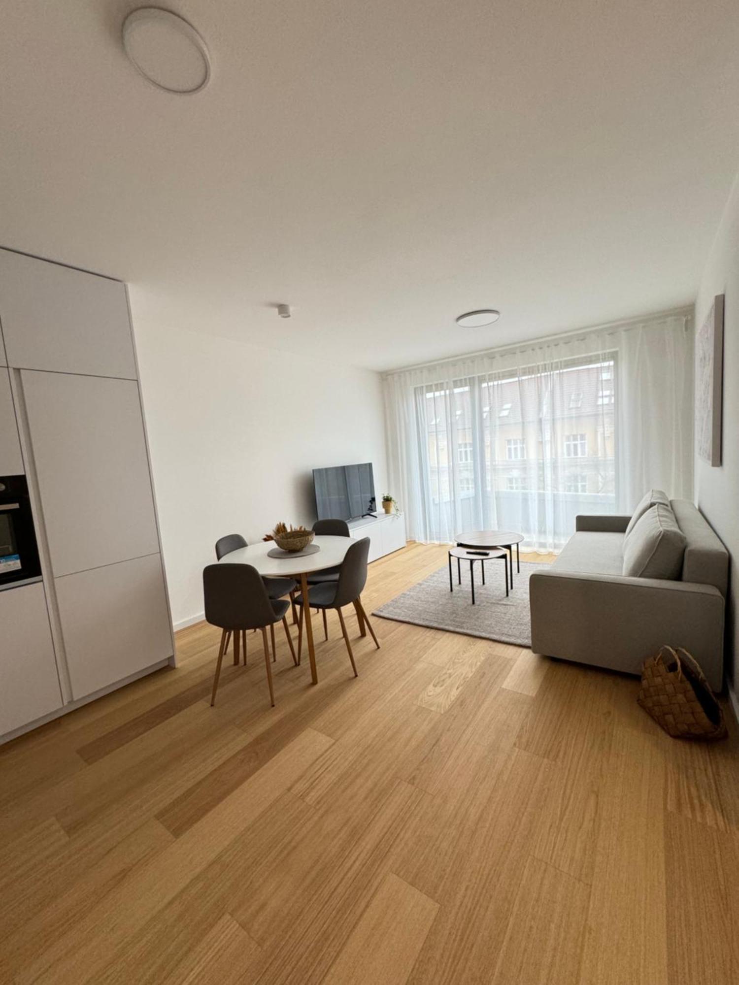 Aurora Apartments Bratislava Extérieur photo